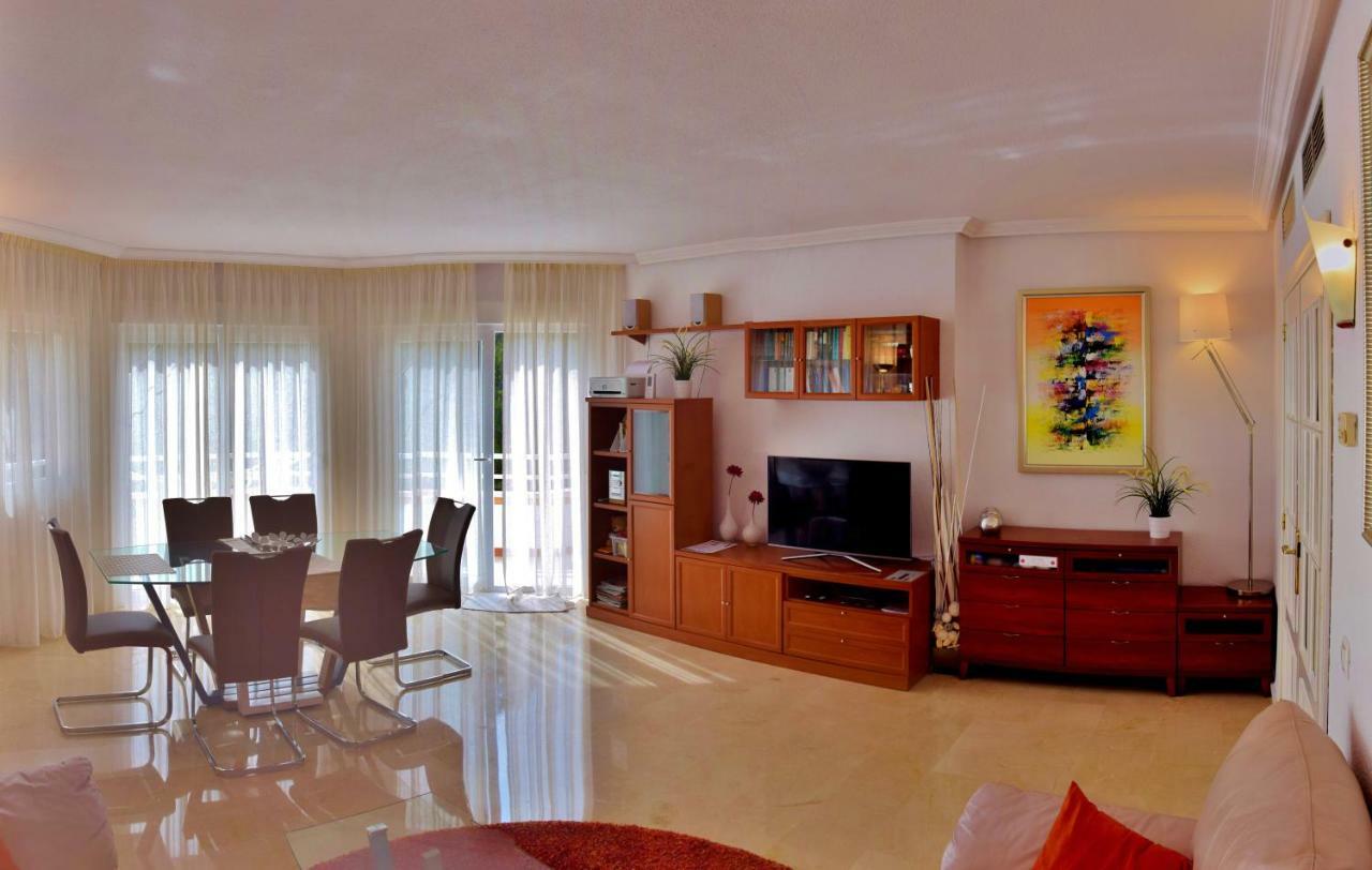 Palmeras Del Golf Benalmádena Buitenkant foto